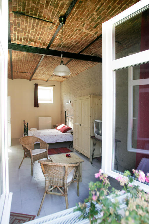 B&B 'T Maanhof Gingelom Quarto foto